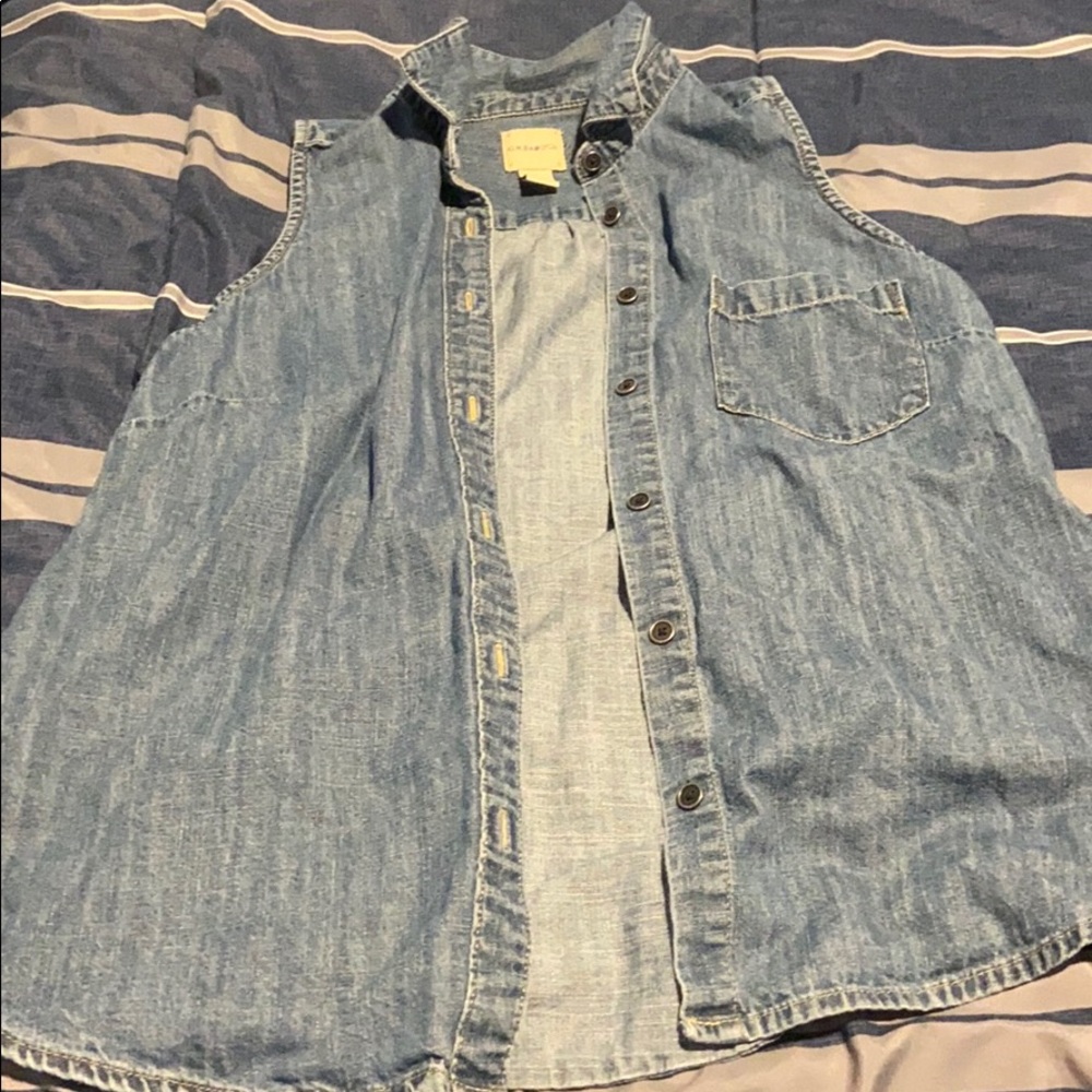 Jean Jacket• - Picture 2 of 2